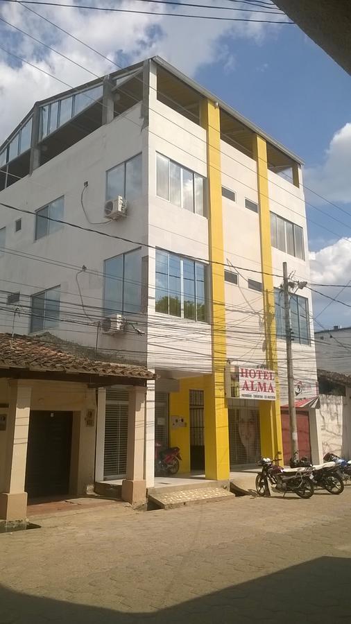 Hotel Alma Trinidad Екстериор снимка